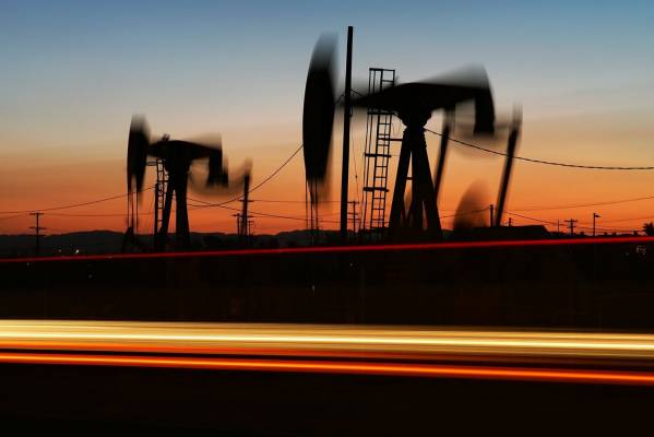 Министр нефти Кувейта ожидает стабилизацию на нефтяном рынке