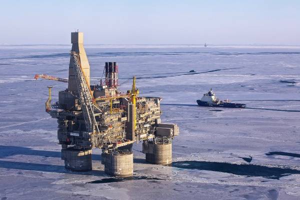 Роснефть начала добычу нефти на месторождении Аркутун-Даги